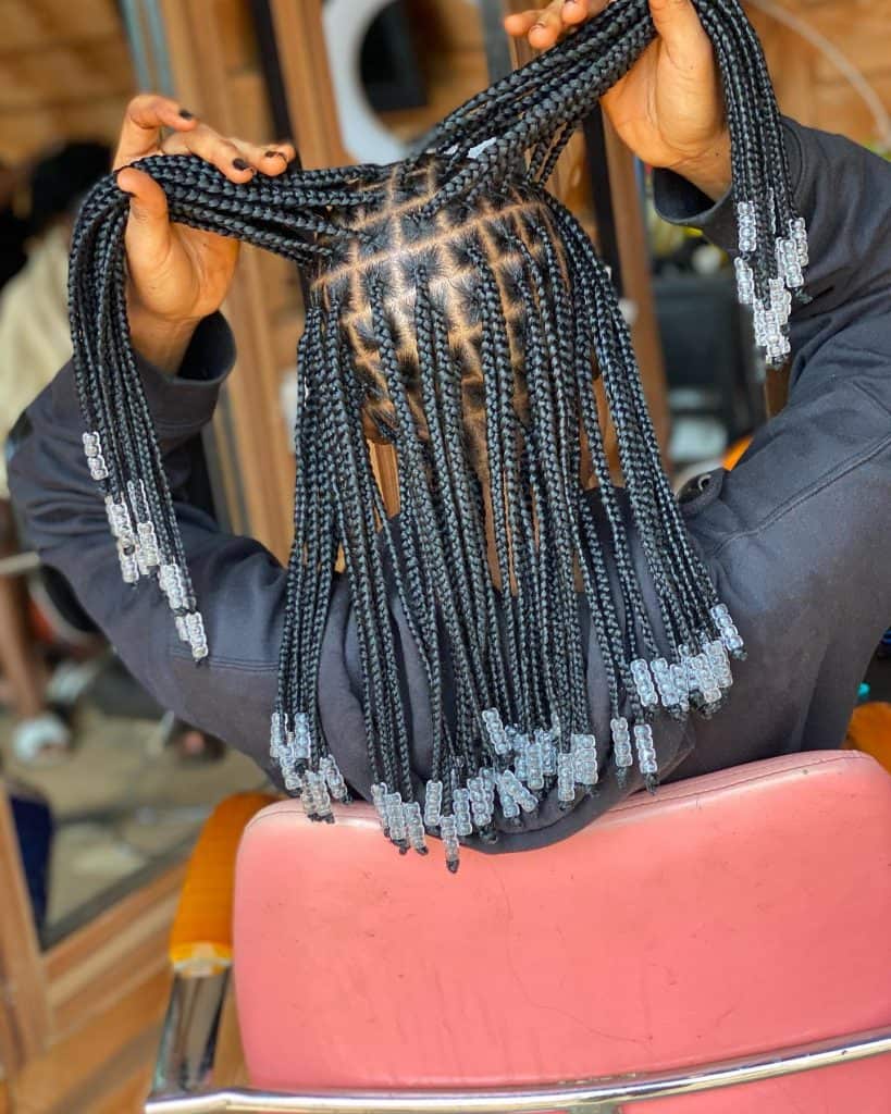 Short Knotless Braids with Beads