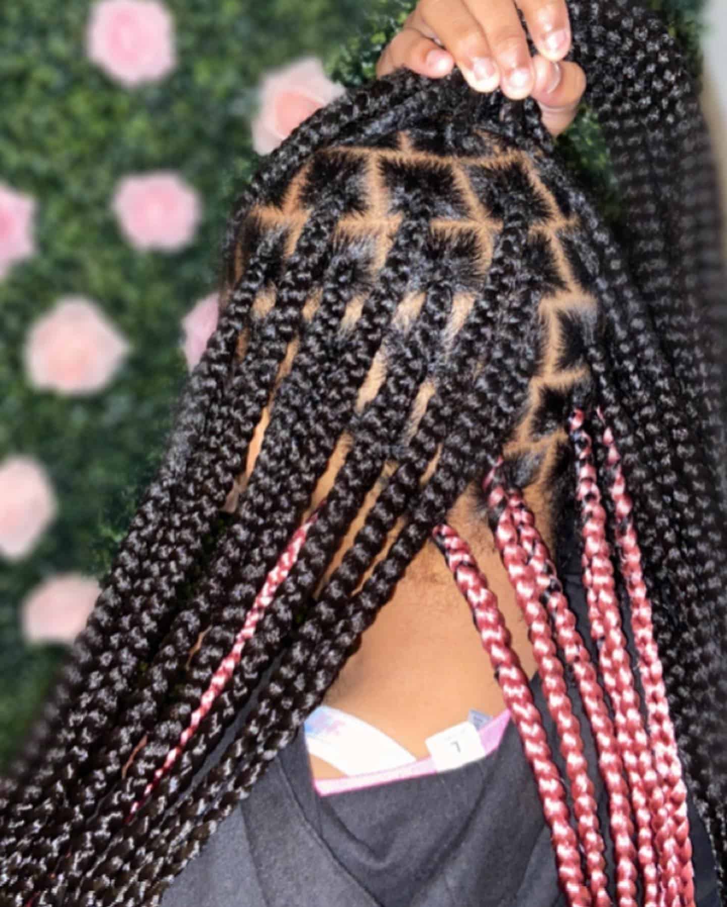 30 Colored Knotless Braids Ideas for Women Who Like to Stand Out